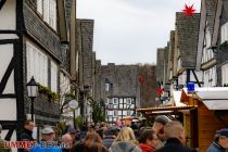 Weihnachtsmarkt Freudenberg 2022 - Inmitten im Alten Flecken in Freudenberg ist die Stimmung immer ganz besonders. • © ummeteck.de - Christian Schön